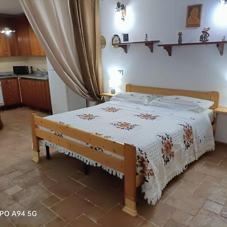 La Taverna Di Angela Amendolara Luaran gambar