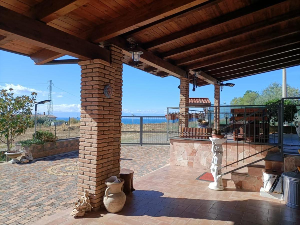 La Taverna Di Angela Amendolara Luaran gambar