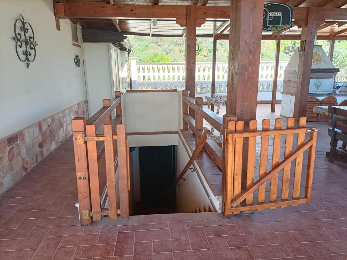 La Taverna Di Angela Amendolara Luaran gambar
