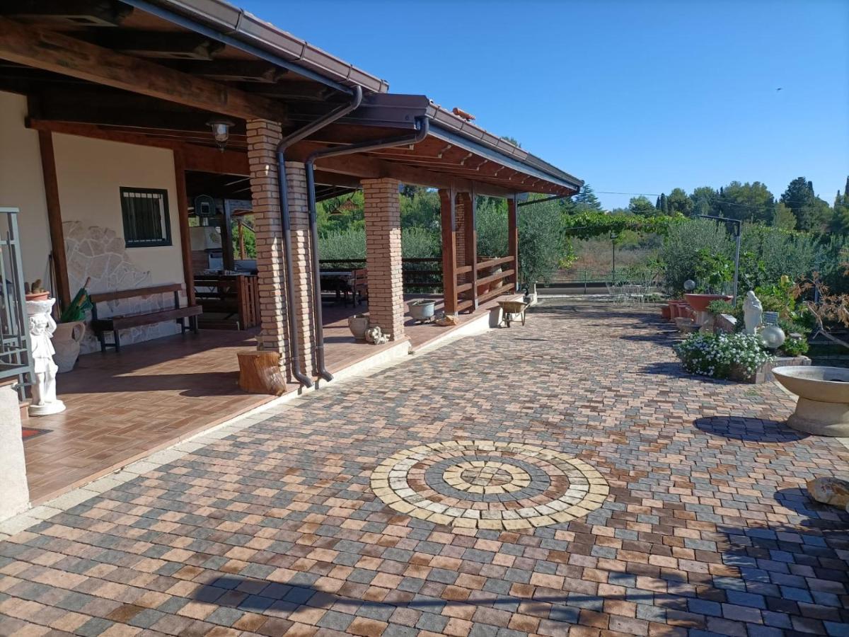 La Taverna Di Angela Amendolara Luaran gambar
