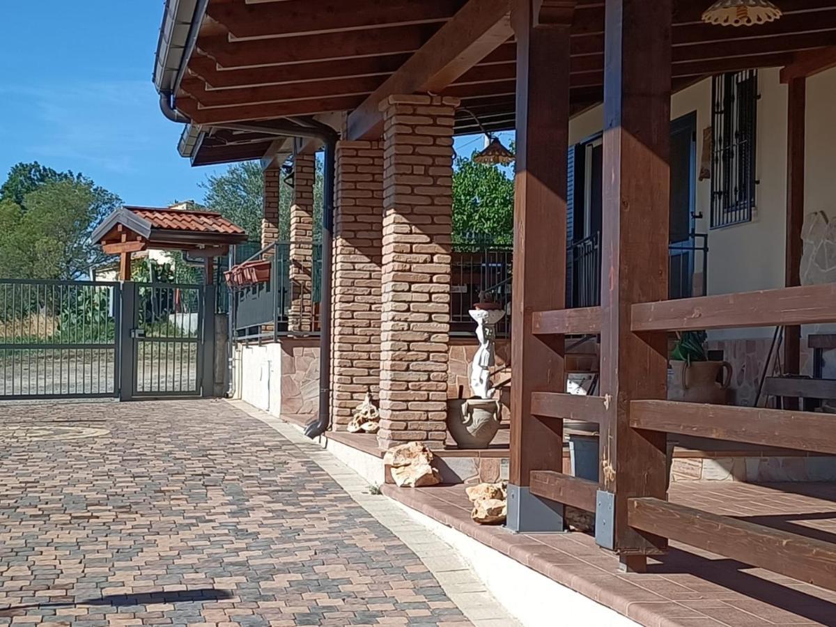 La Taverna Di Angela Amendolara Luaran gambar