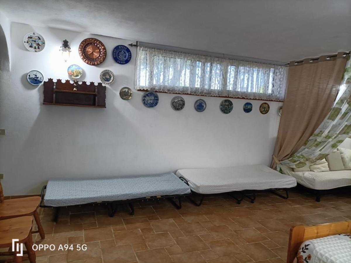 La Taverna Di Angela Amendolara Luaran gambar