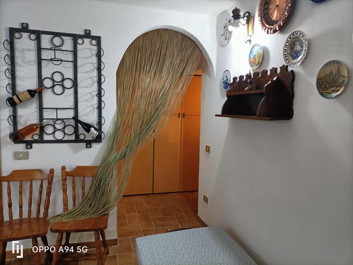 La Taverna Di Angela Amendolara Luaran gambar